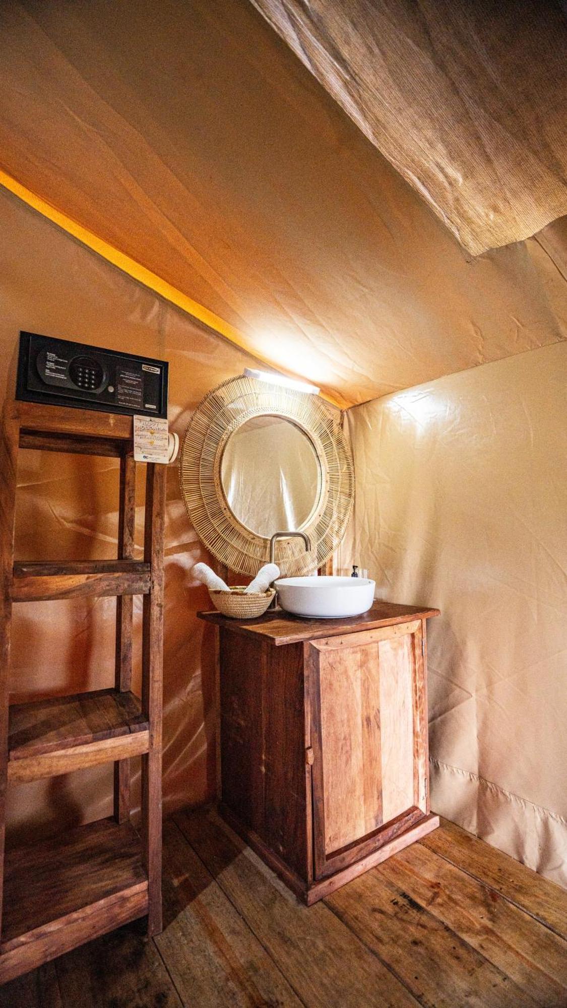 Africa Safari Serengeti Ikoma Екстер'єр фото
